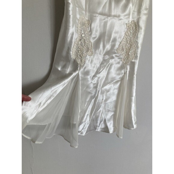 Victoria’s Secret Embellished Lace Slip Dress MEDIUM Sheer Ivory Sequins Sleep - Picture 3 of 13